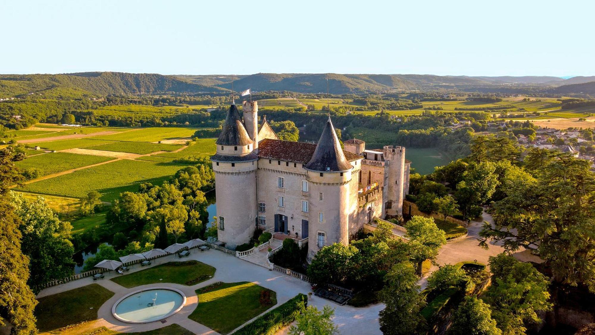 Chateau De Меркюе Экстерьер фото