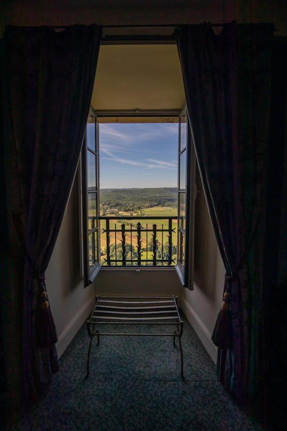 Chateau De Меркюе Экстерьер фото